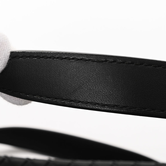 Bottega Veneta Small Garda Handbag Black - Picture 7 of 7